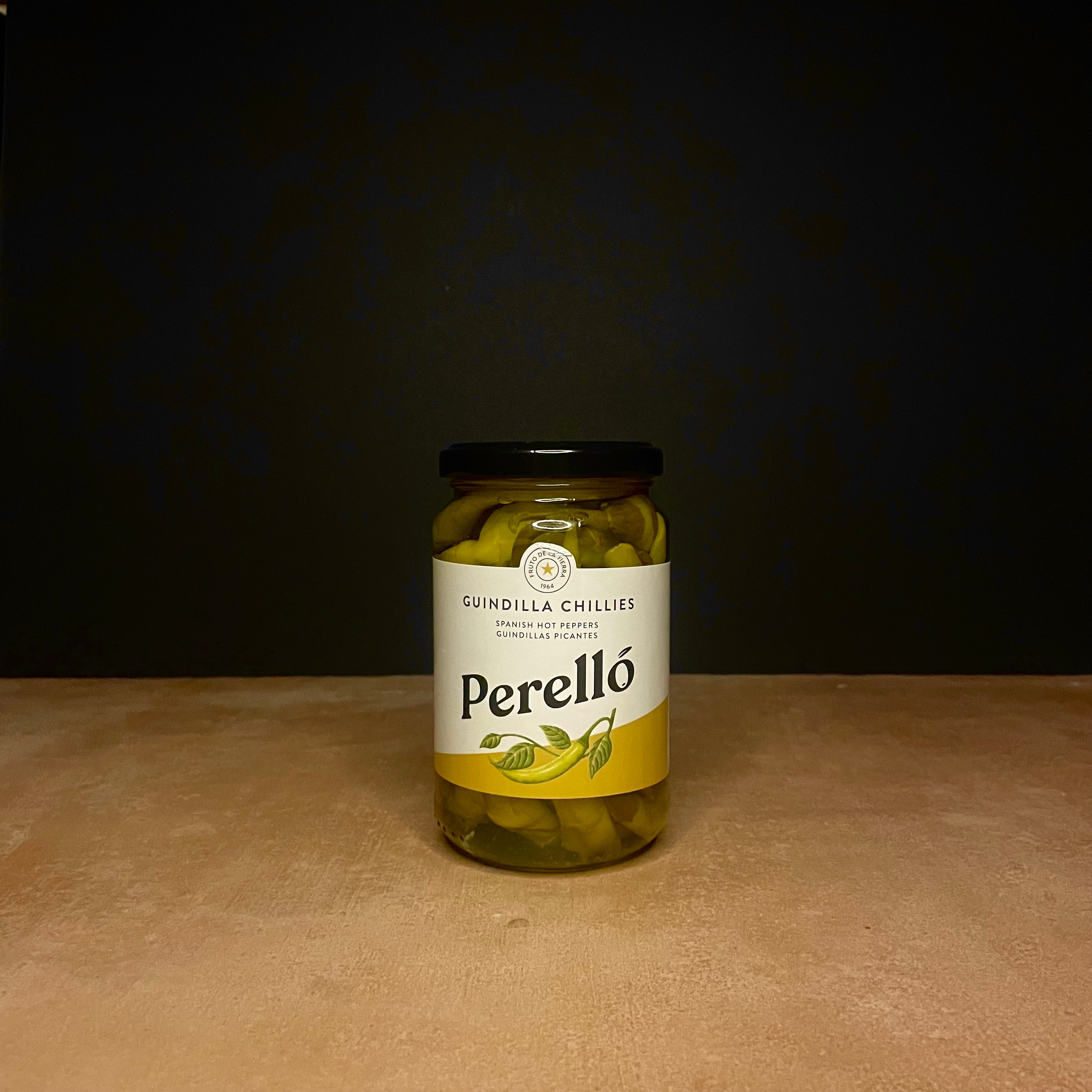 Perello guindilla chillies, 345g jar